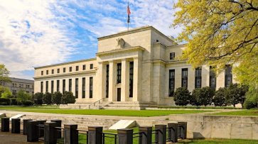 Экономист ФРС США описал сценарий отказа мира от доллара Новости