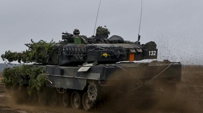 В Германии заявили о неготовности в одностороннем порядке направлять танки на Украину - «Новости»
