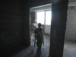 Россияне обеднели и перестали мечтать о новом жилье - «Экономика»