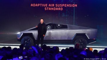 Компания Tesla представила пикап Cybertruck - «Авто»