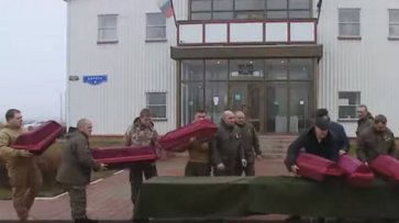 Украина передала России останки семи красноармейцев, погибших во время ВОВ - «Военные действия»