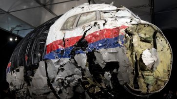 Самолеты - жертвы военных. Как это было в историиСюжет - «Украина»