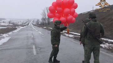 Ополченцы ДНР поздравили украинских военнослужащих с Днем защитника Отечества - «Новороссия»
