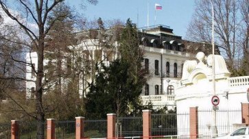 В Праге хотят переименовать площадь перед посольством РФ в честь Немцова - «Политика»