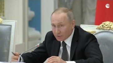 Встреча Путина с рабочей группой по подготовке поправок в Конституцию - (видео)