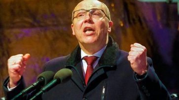 Парубий: Зеленский пытается угодить Москве, чтобы вернуть популярность - «Новороссия»