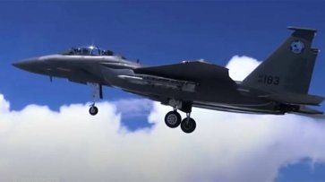 По какой причине США закупают крупную партию истребителей F-15: версии - «Военные действия»