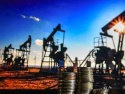 Мировые цены на нефть снижаются - «Экономика»