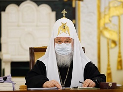 Патриарх Кирилл привился от COVID-19 - «Здоровье»