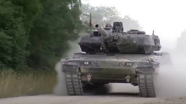 Глава МИД ФРГ призвала поскорее принять решение о поставках Киеву танков натовского образца - «Военные действия»