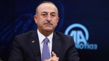 Глава МИД Турции обвинил западные издания в лицемерии и двойных стандартах из-за освещения теракта в Стамбуле Новости