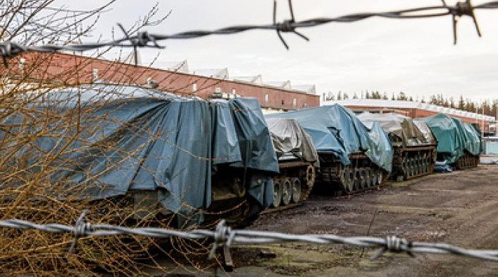 Украина не получит от союзников обещанное количество танков – Bloomberg - «Новости»