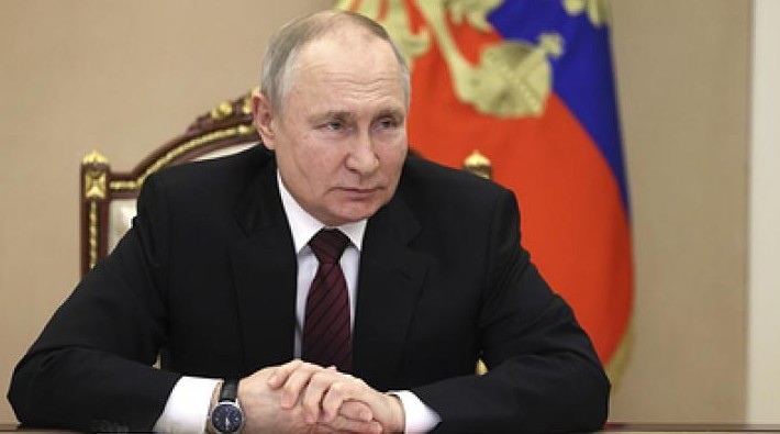 В новых регионах России уже идёт работа по восстановлению соцсферы – Путин - «Новости»