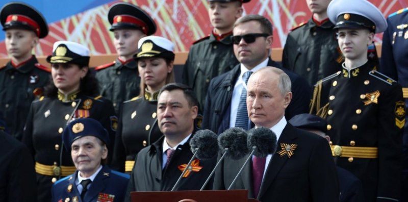 Владимир Путин поздравил россиян с Днем Победы Новости