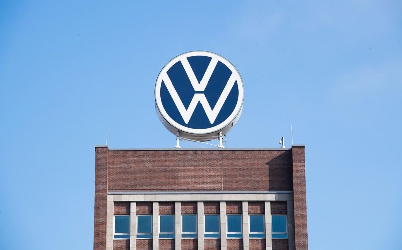 Массовые сокращения и закрытие заводов: что будет с Volkswagen - «Автоновости»