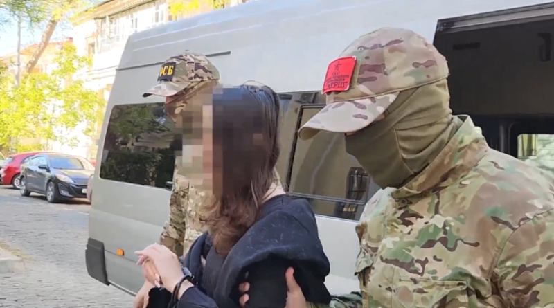 Действовала по указу СБУ: ФСБ задержала гражданку РФ и Украины, готовившую покушение на офицера Минобороны РФ в Крыму - «Новости»