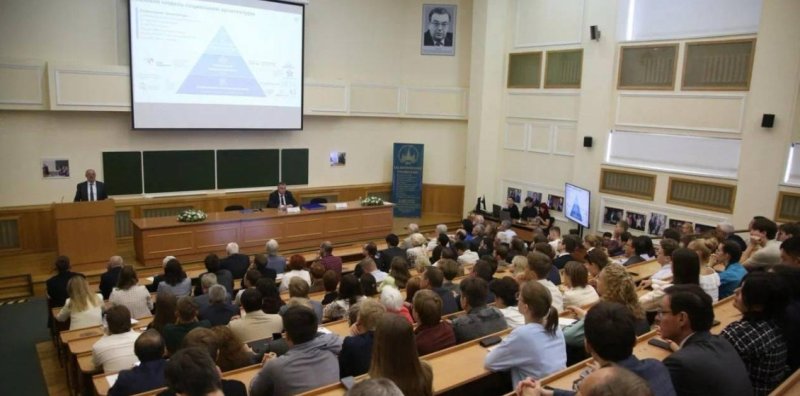 В России впервые начали готовить магистров — социальных архитекторов Новости