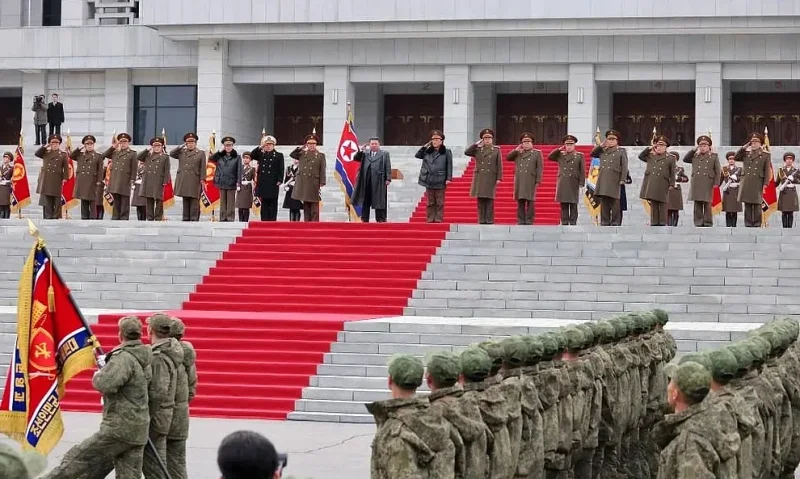 Председатель КНДР приветствовал вернувшихся из РФ военнослужащих-сапёров КНА - «Военные действия»