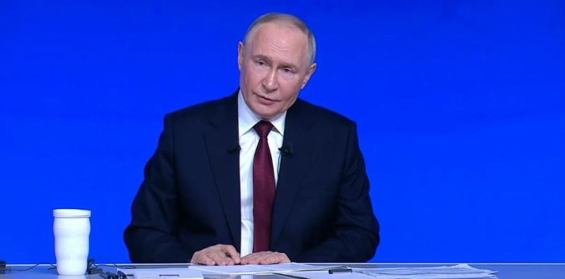 "У Собянина и команды многое получается": Путин заявил, что Москвой можно гордиться по праву Новости