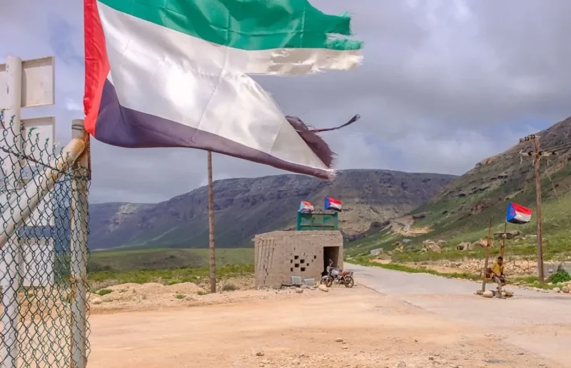 В Йемене возобновились бои между фракциями, поддерживаемыми саудитами и ОАЭ - «Военные действия»