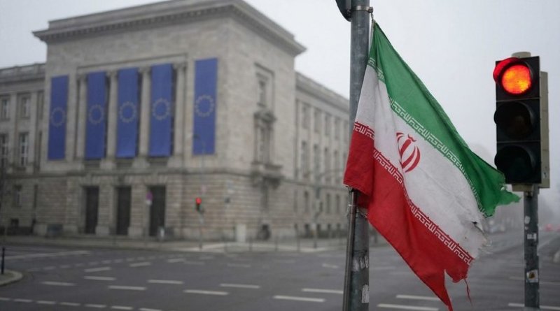 «Попытка подыграть США»: почему в ЕС пригрозили усилить санкции против властей Ирана - «Мир»