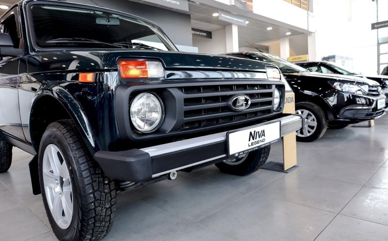 Вот эти автомобили скупали россияне в 2025 году. Топ-10 моделей - «Автоновости»