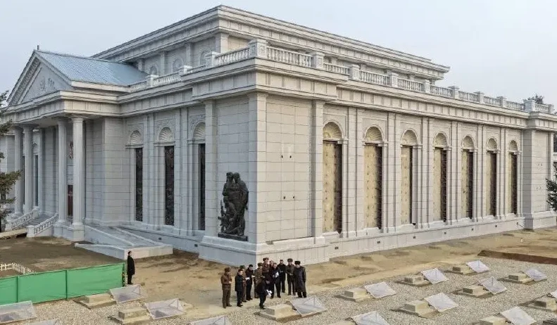 Глава КНДР посетил строящийся мемориал в честь корейцев, воевавших в России - «Военные действия»