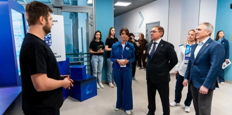 Владимир Якушев: "Единая Россия" проводит откровенный разговор с избирателями по итогам выполнения народной программы Новости