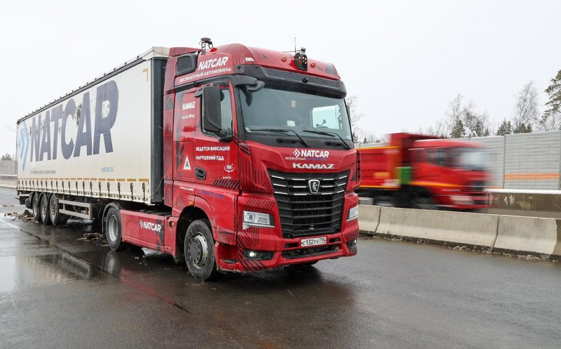 Беспилотные КамАЗы «намотали» 6 млн км по России. Данные по ДТП - «Автоновости»