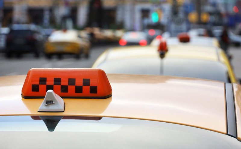 Что будет с ценами и спросом на такси 8 марта в Москве. Ответ «Яндекса» - «Автоновости»