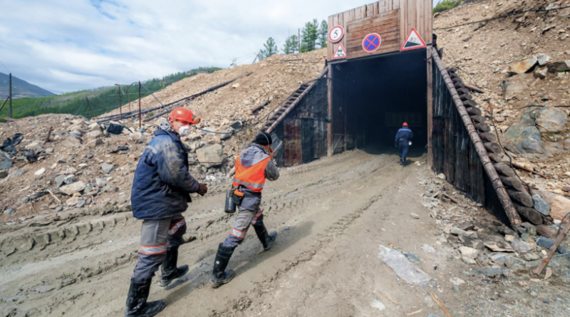 «Оказались под снежной массой»: девятерых работников рудника в Бурятии накрыло лавиной, есть погибшие - «Новости»