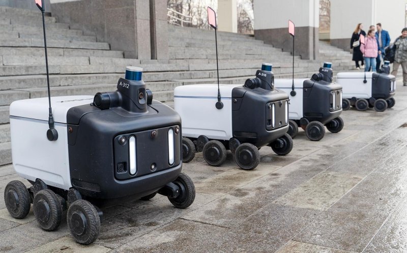 Роботы-доставщики — вне закона. Юристы предупредили водителей о рисках - «Автоновости»