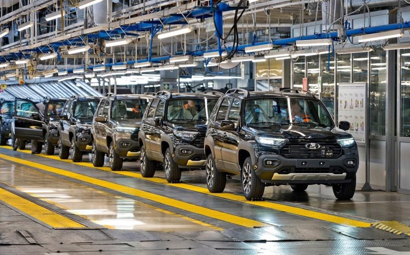 На АвтоВАЗе выпустят 1 тыс. особых Lada Niva Travel. Она подорожает - «Автоновости»