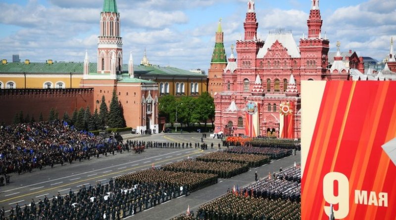 От военных атташе до мировых лидеров: в Кремле рассказали, кто из иностранных гостей посетит парад Победы в Москве - «Новости»
