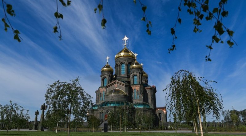 Сугубая молитва о павших: установление и смысл дня поминовения усопших воинов - «Новости»
