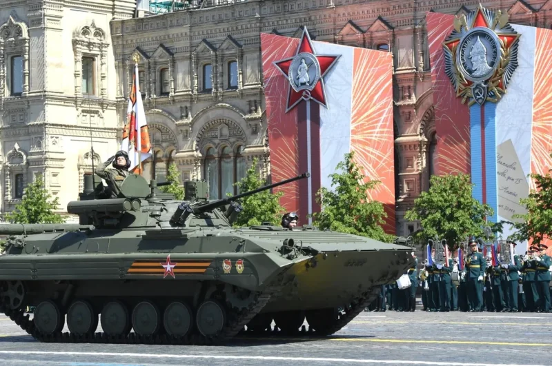 Украинские граждане массово делают запросы в сети о параде Победы в Москве - «Военные действия»