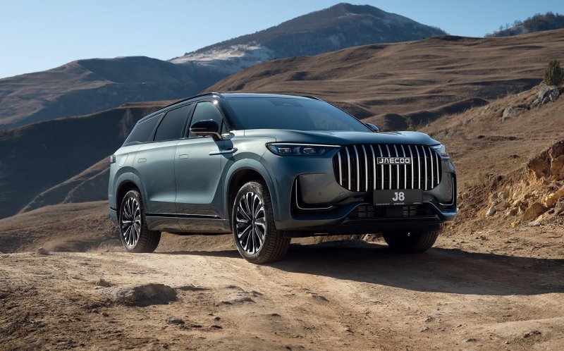В России продали 15 тыс. Jaecoo J8. Названы сильные стороны кроссовера - «Автоновости»